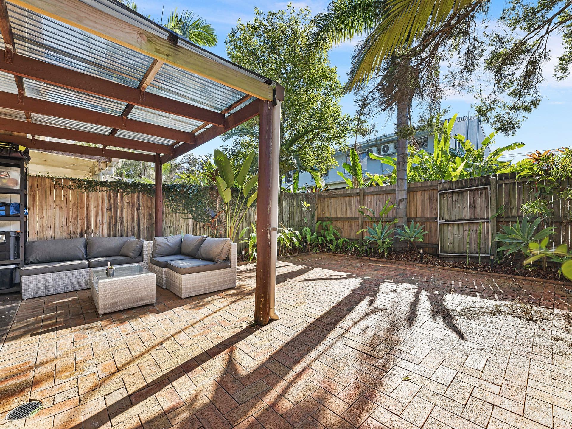 22 Goonawarra Drive, Mooloolaba QLD 4557, Mooloolaba - Thumbnail 2