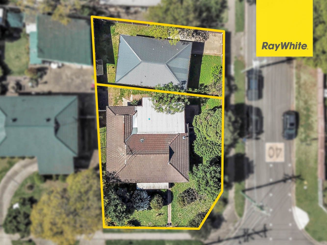 15&15A Mariana Crescent, Lethbridge Park NSW 2770, Lethbridge Park - Image 1