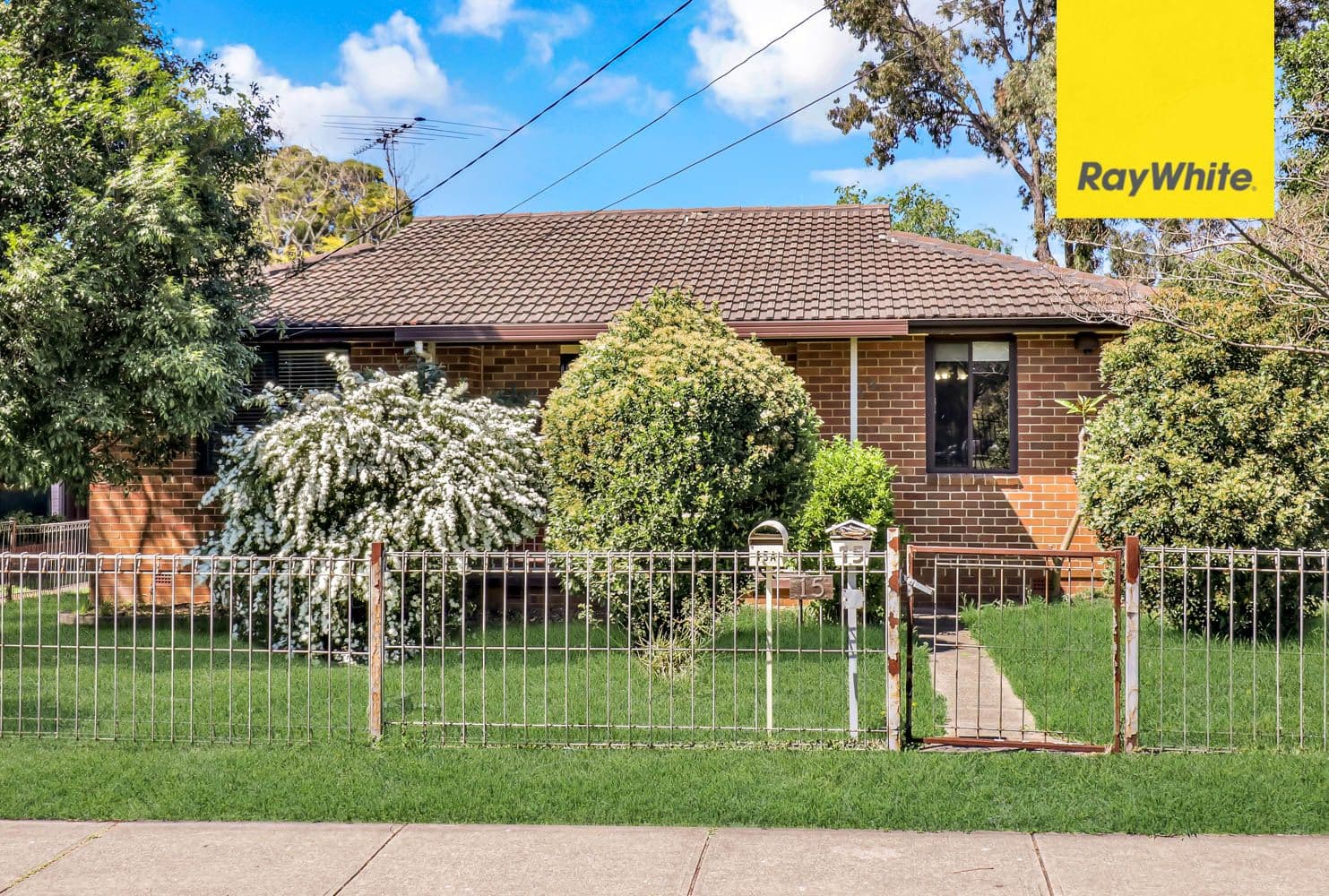 15&15A Mariana Crescent, Lethbridge Park NSW 2770, Lethbridge Park - Thumbnail 2