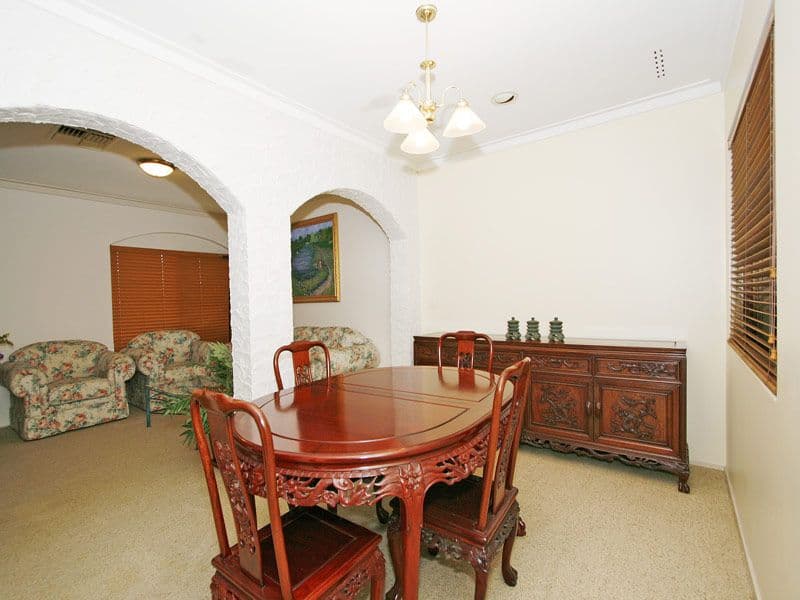 212 Riseley Street, BOORAGOON WA 6154, Booragoon - Thumbnail 8