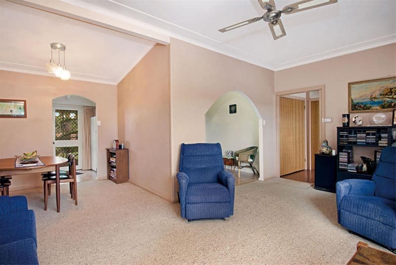 11 Short Street, HEATHCOTE NSW 2233, Heathcote - Thumbnail 2