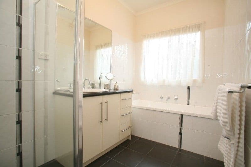 12 Virgilia Court, ROWVILLE VIC 3178, Rowville - Thumbnail 6