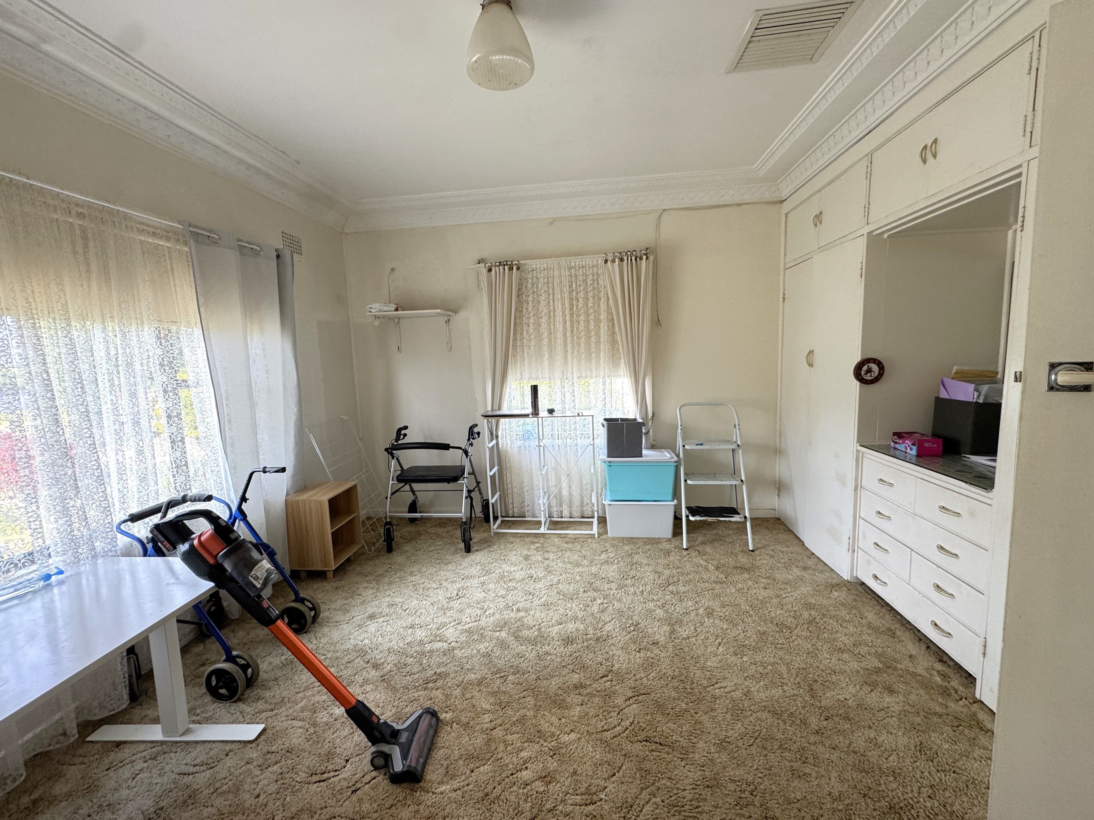 7 Taylor Road, Young NSW 2594, Young - Thumbnail 8
