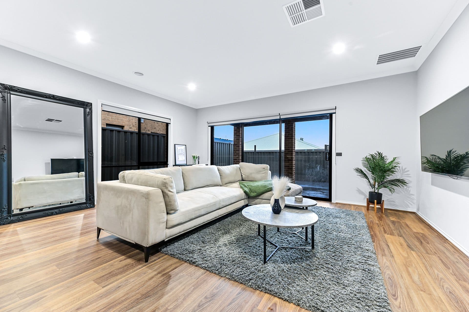 25 Positano Circuit, Berwick VIC 3806, Berwick - Thumbnail 4
