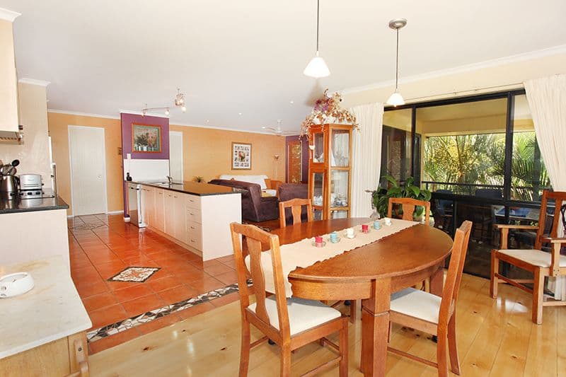 303-305 Upper Rosemount Road, Rosemount QLD 4560, Rosemount - Thumbnail 8