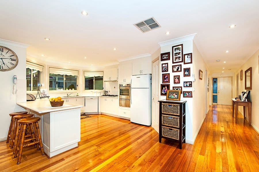 12 Avion Rise, SOUTH MORANG VIC 3752, South Morang - Thumbnail 4