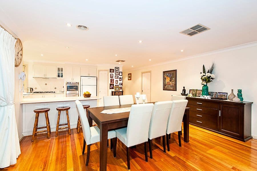 12 Avion Rise, SOUTH MORANG VIC 3752, South Morang - Thumbnail 6