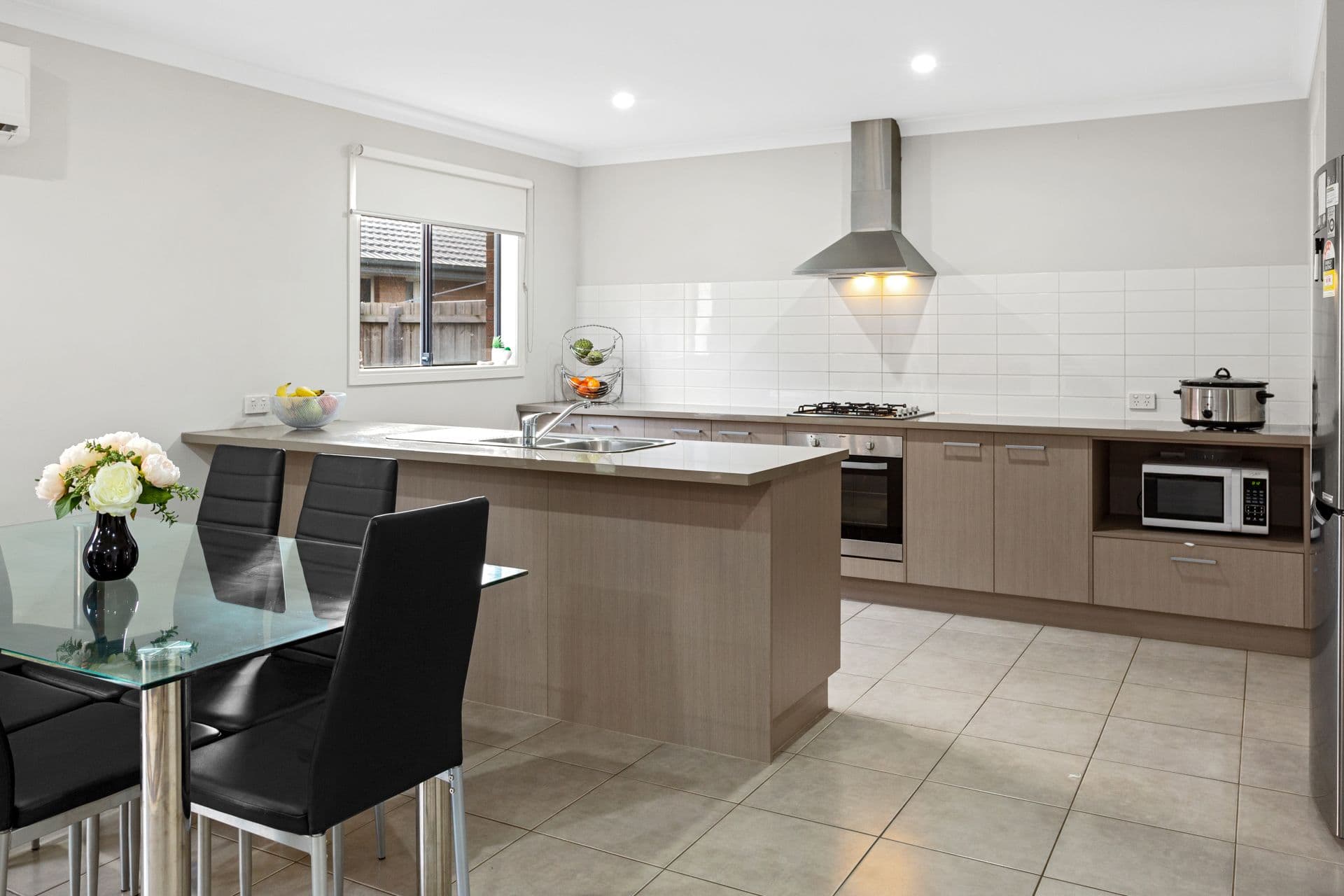 56 Honolulu Drive, Point Cook VIC 3030, Point Cook - Thumbnail 6