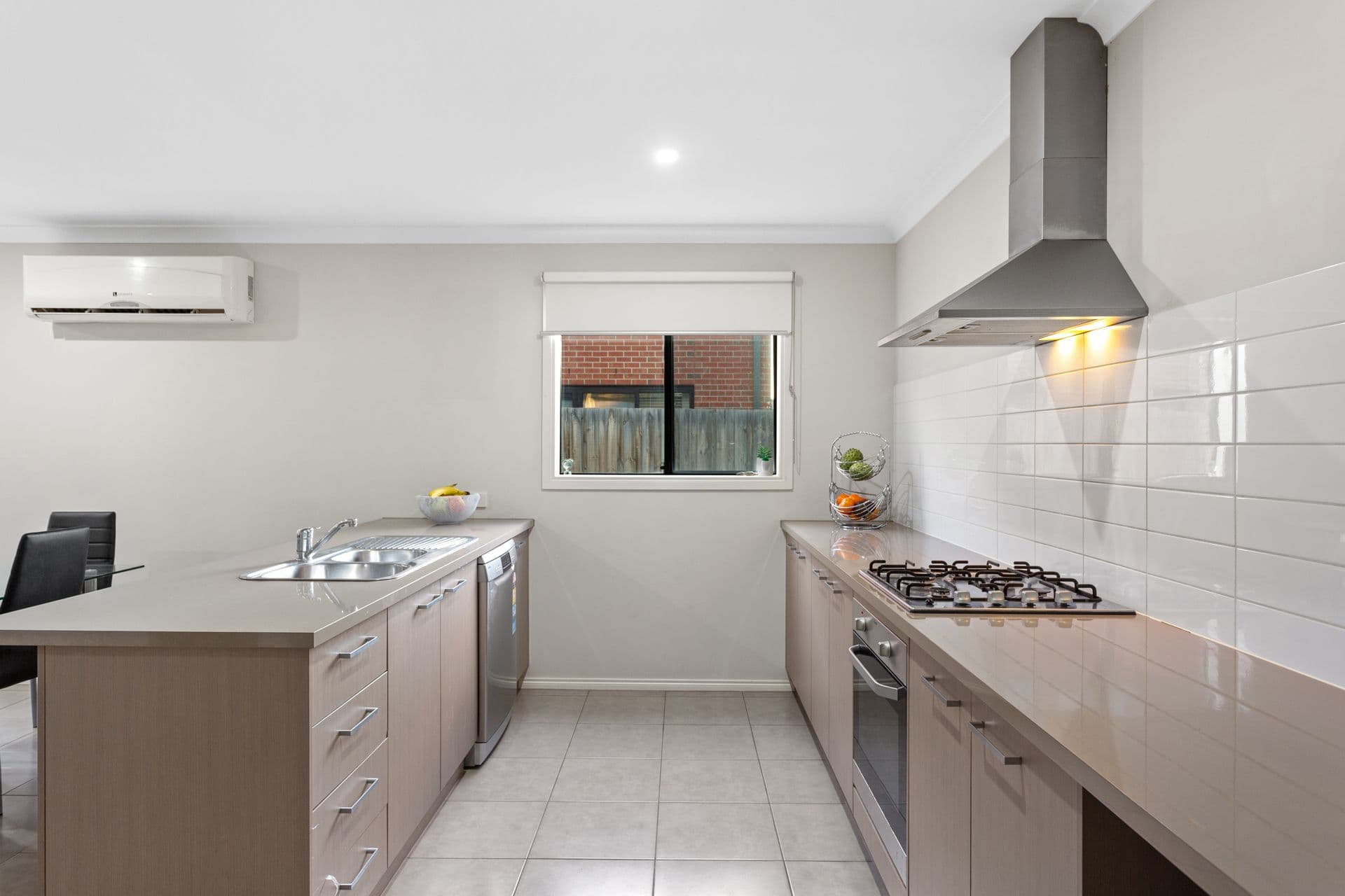56 Honolulu Drive, Point Cook VIC 3030, Point Cook - Thumbnail 8