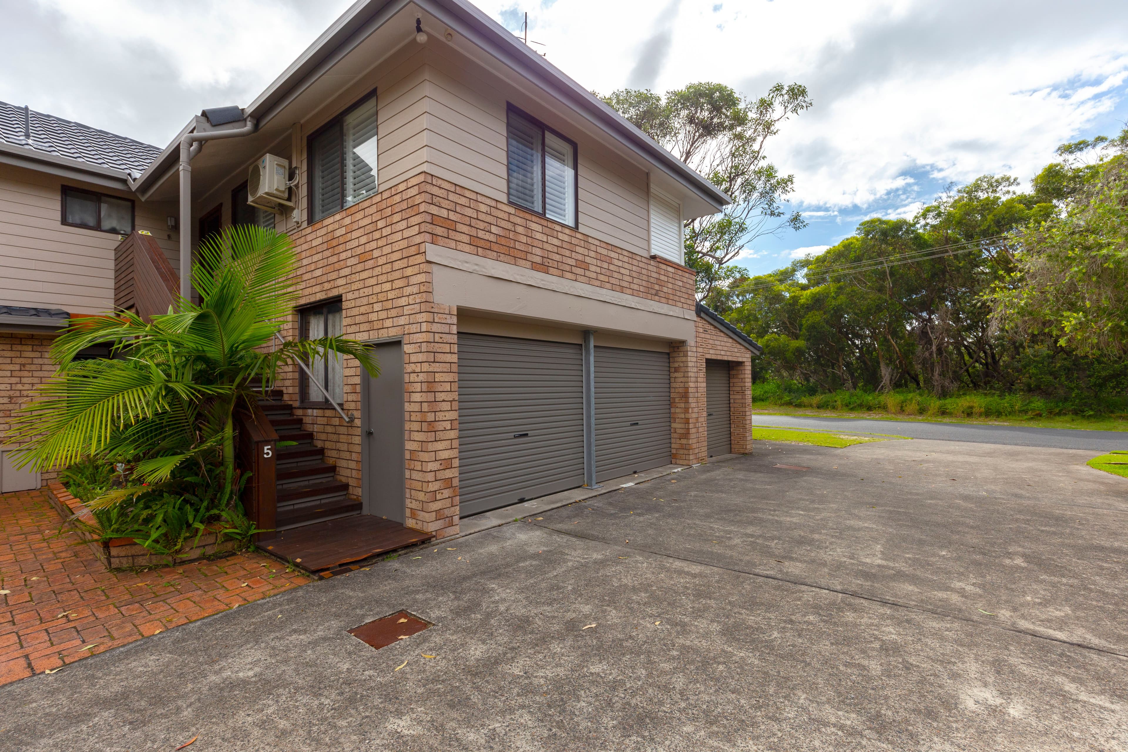 76 Mirreen Street, Hawks Nest NSW 2324, Hawks Nest - Thumbnail 2