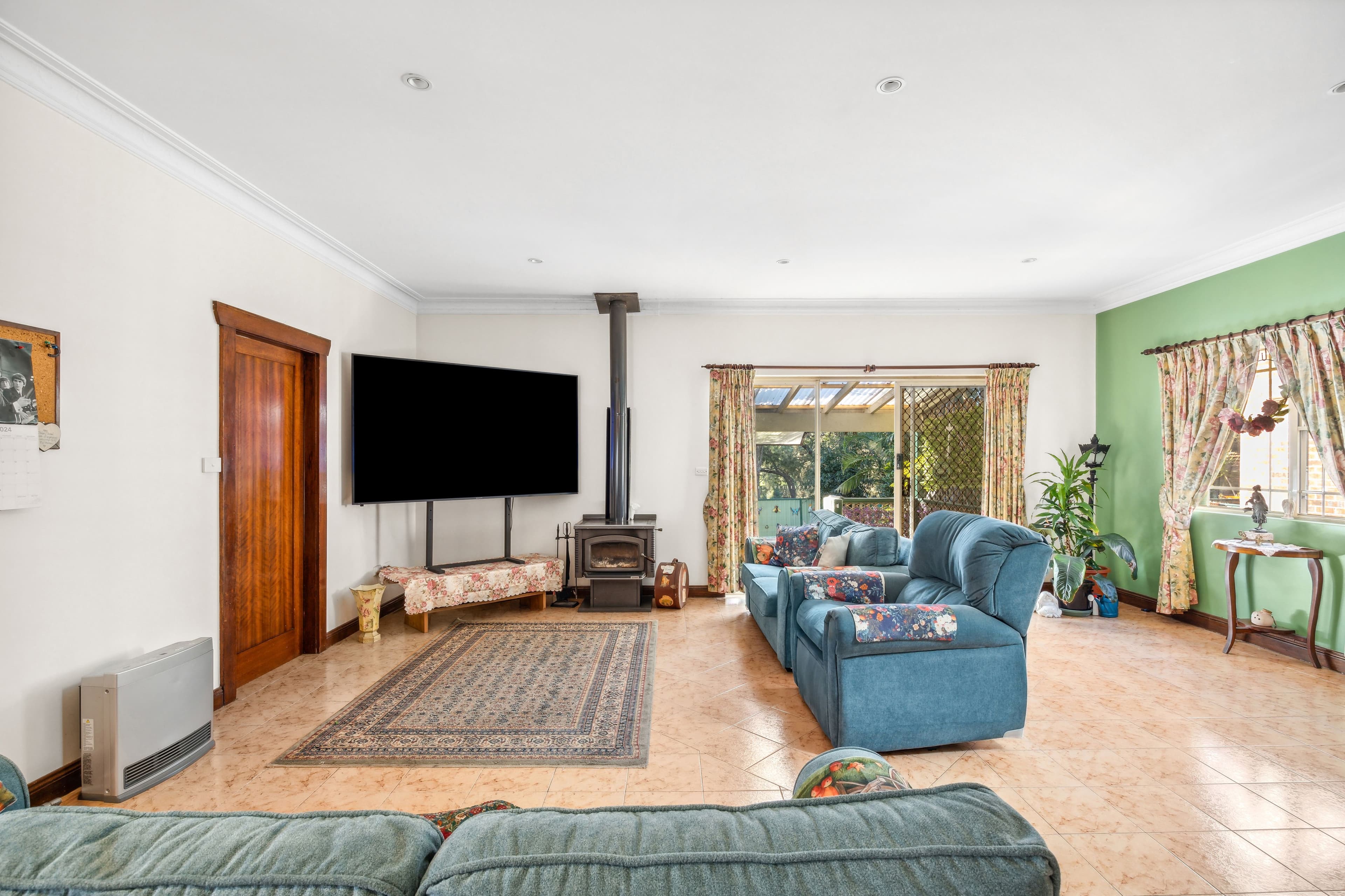 41 Permanent Avenue, Earlwood NSW 2206, Earlwood - Thumbnail 3