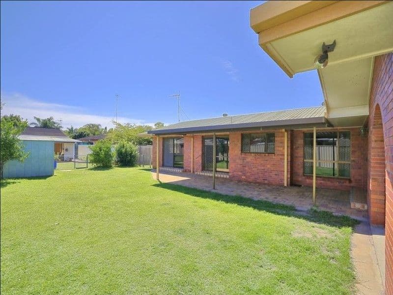 15 Strathdee Avenue, Bundaberg South QLD 4670, Bundaberg South - Thumbnail 3