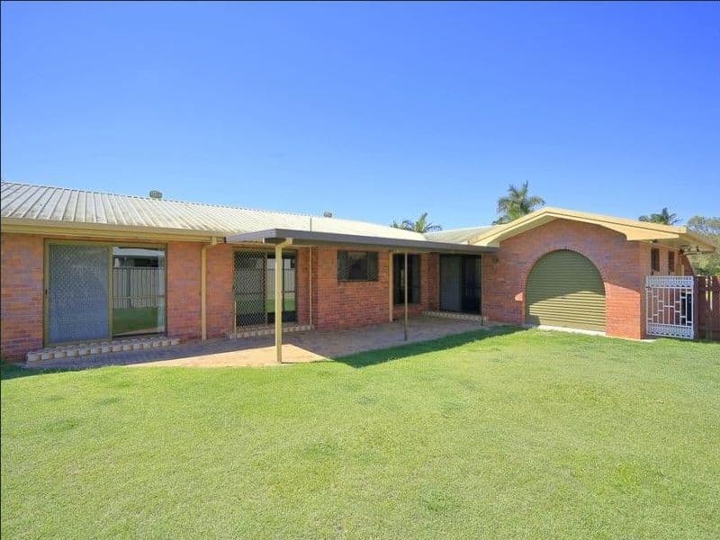 15 Strathdee Avenue, Bundaberg South QLD 4670, Bundaberg South - Thumbnail 4