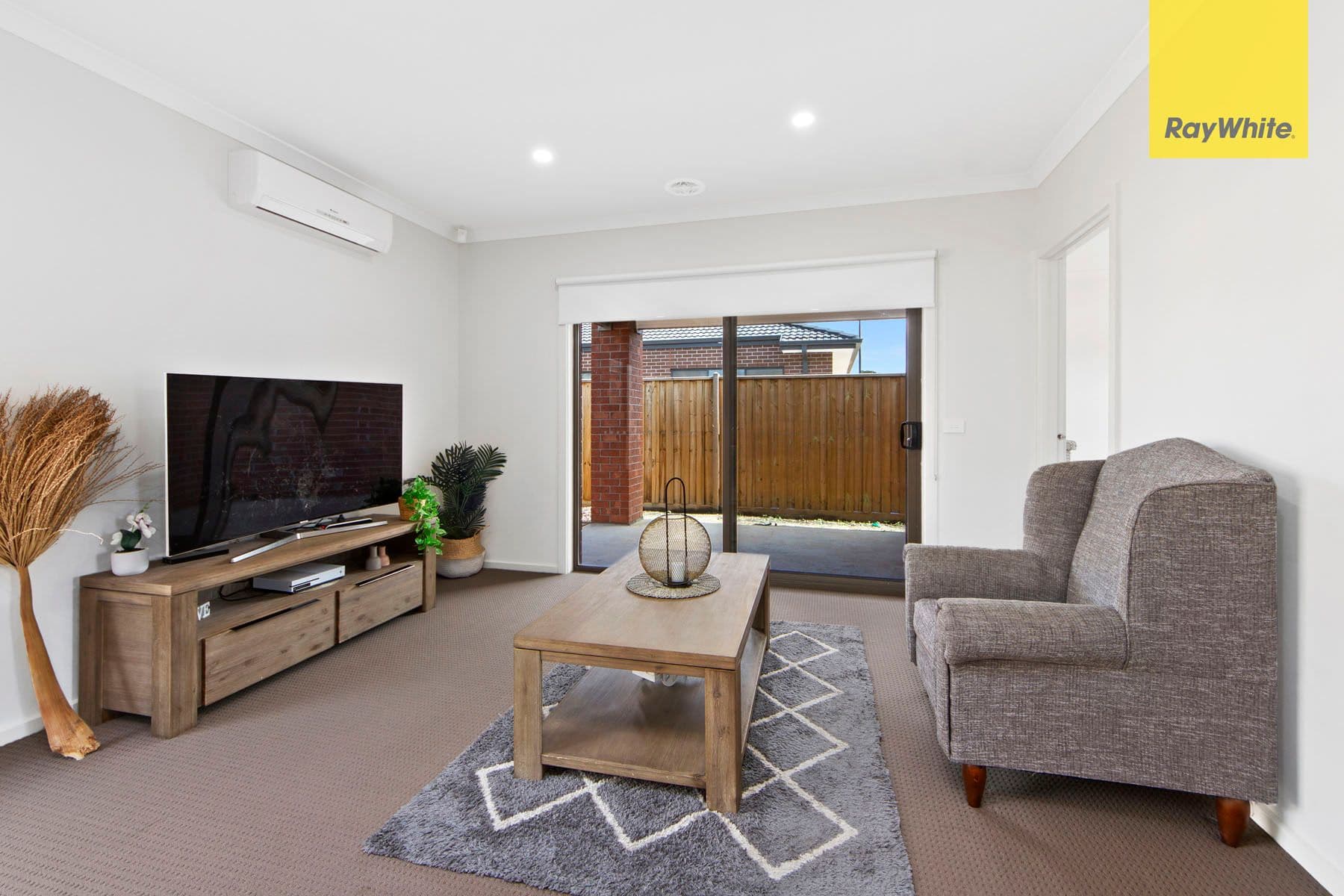 13 Shangrala Road, THORNHILL PARK VIC 3335, Thornhill Park - Thumbnail 3