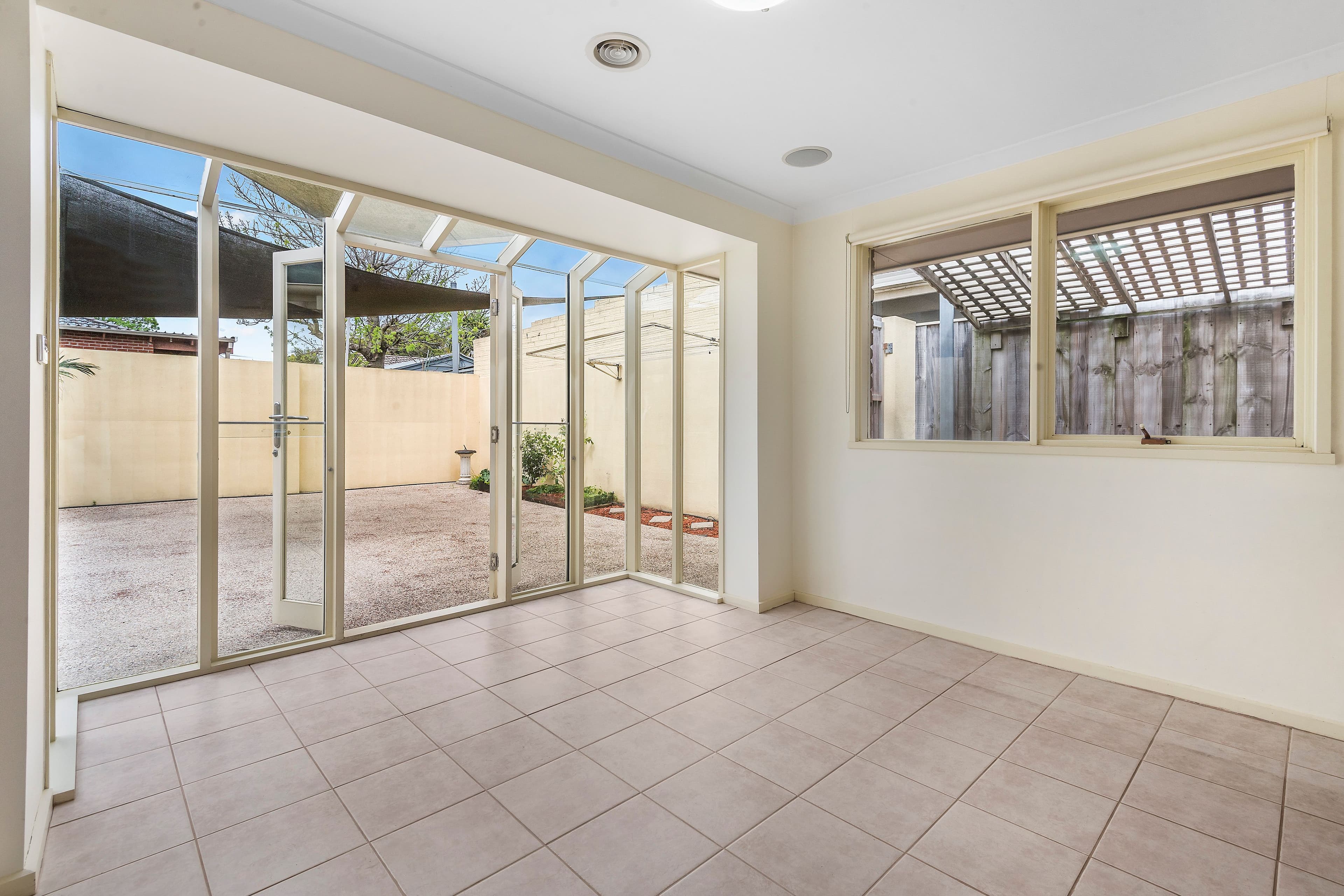 12 Emerald Street, Oakleigh South VIC 3167, Oakleigh South - Thumbnail 4