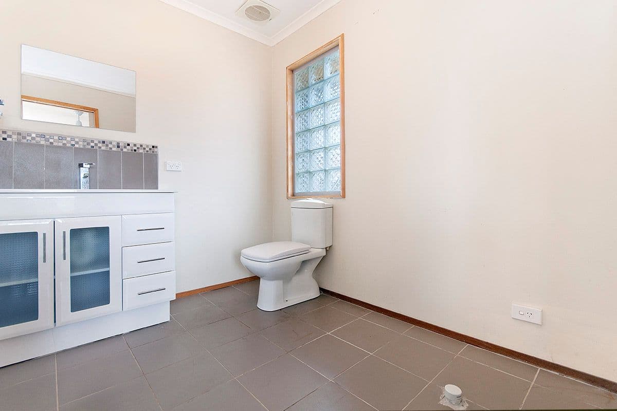 130 Baynes Street, Terang VIC 3264, Terang - Thumbnail 7