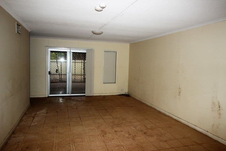 6 Janice Way, South Hedland WA 6722, South Hedland - Thumbnail 2