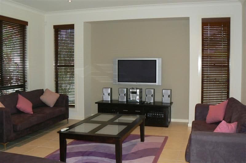 2/13 Tabilban Street, Burleigh Heads QLD 4220, Burleigh Heads - Thumbnail 6