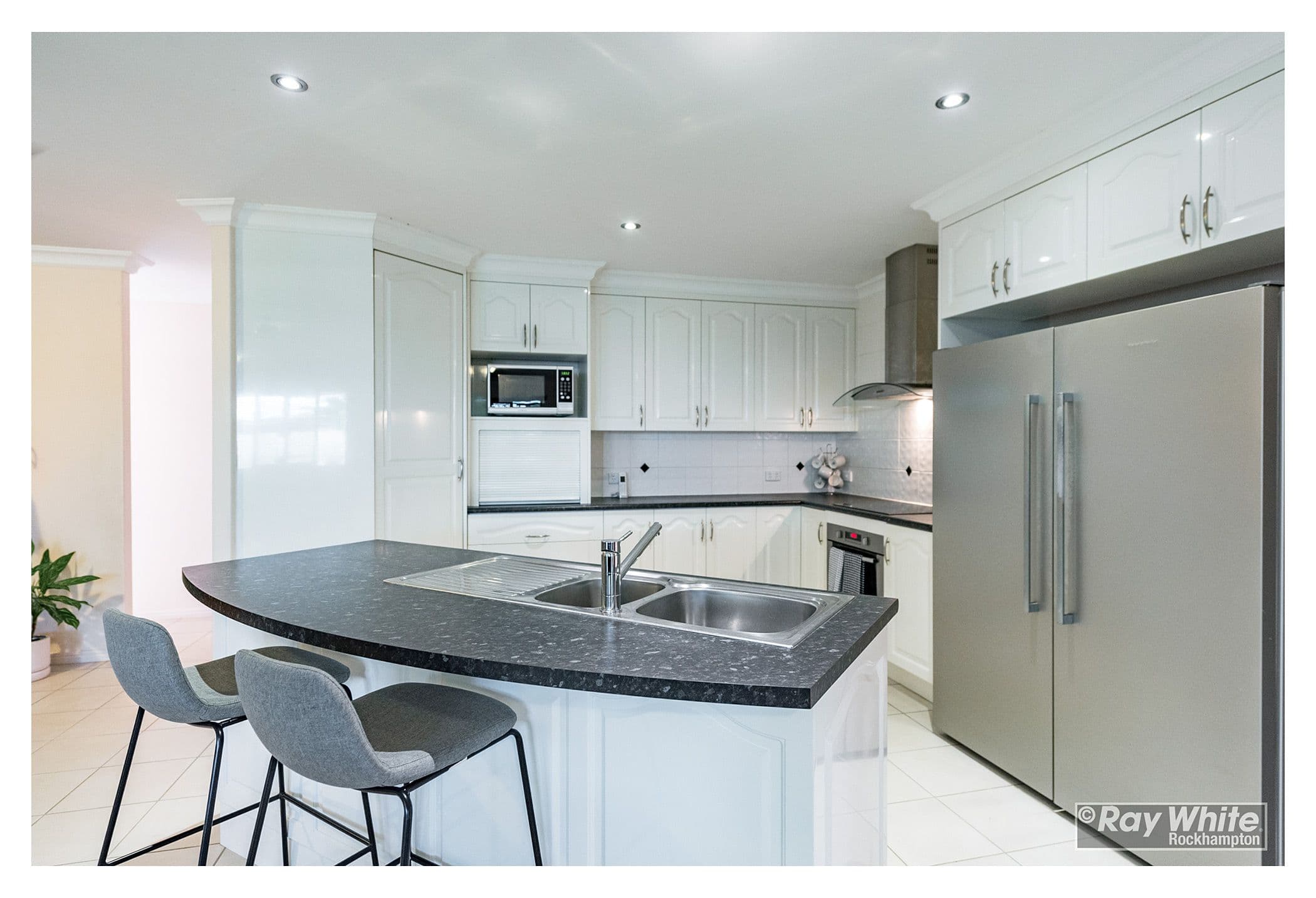7 Oakland Court, Norman Gardens QLD 4701, Norman Gardens - Thumbnail 4