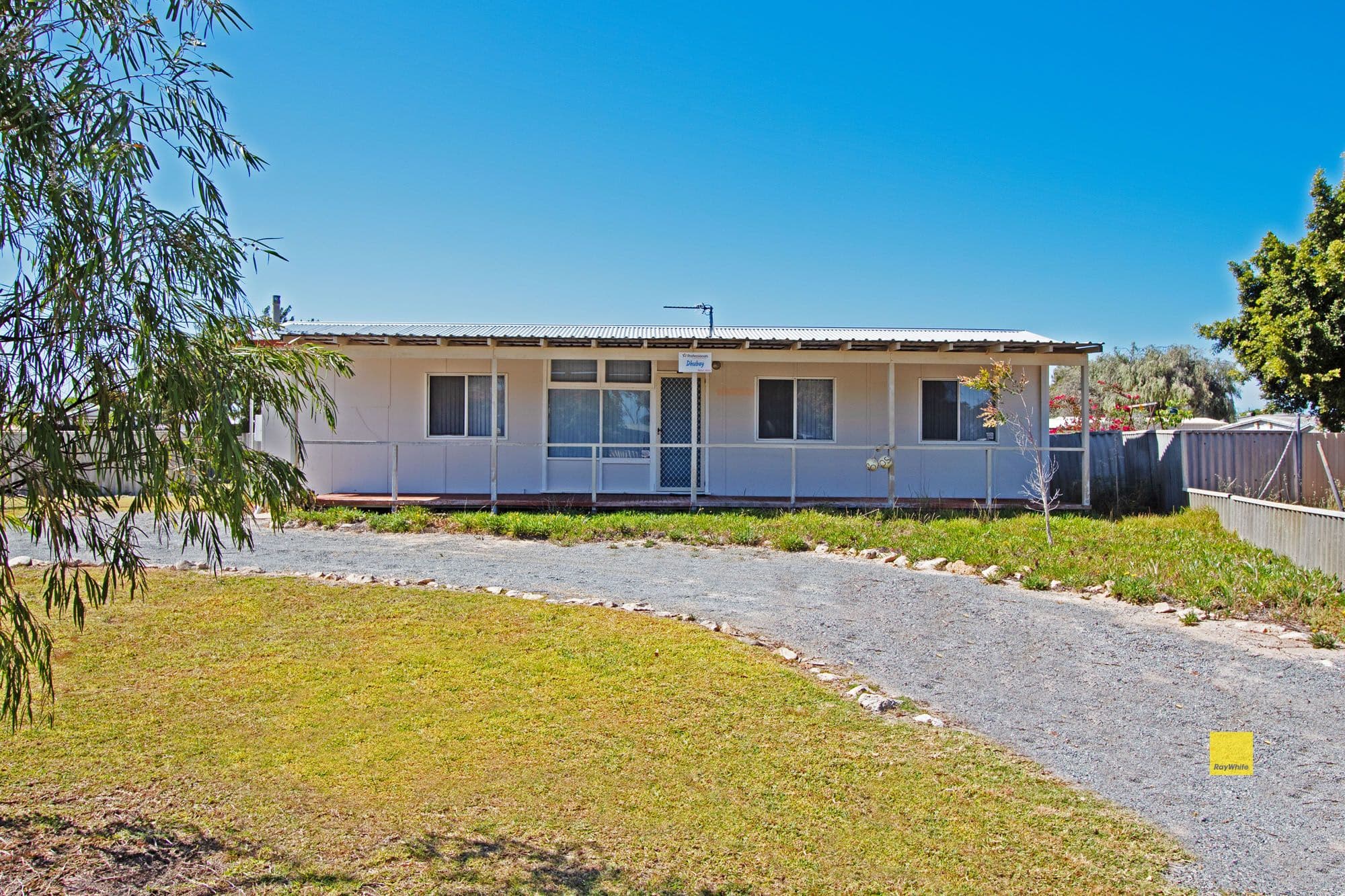 9 Hamersley Street, Jurien Bay WA 6516, Jurien Bay - Image 1