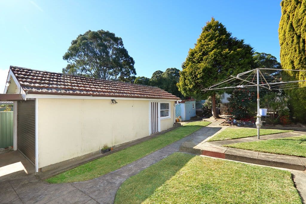 57 Seaforth Avenue, Oatley - Thumbnail 2