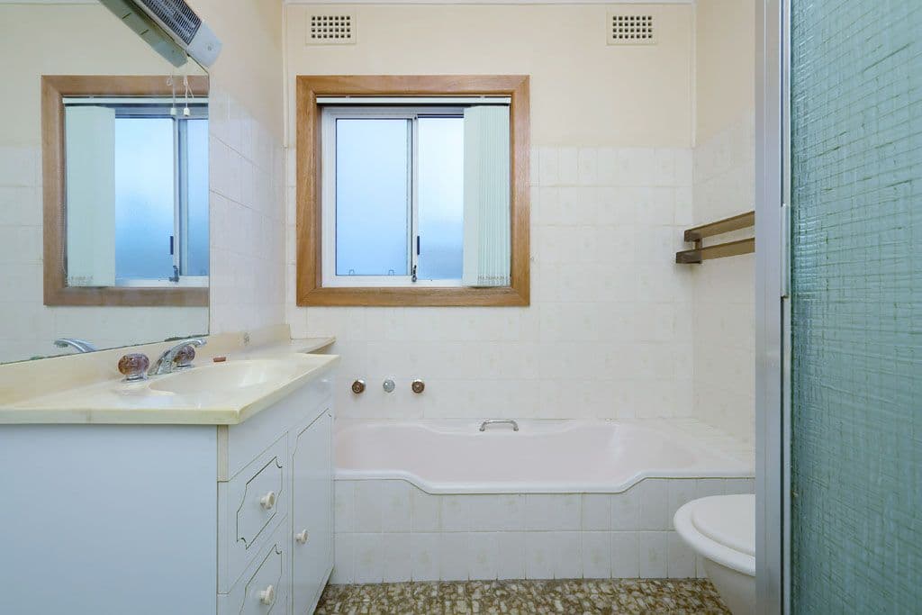 57 Seaforth Avenue, Oatley - Thumbnail 7