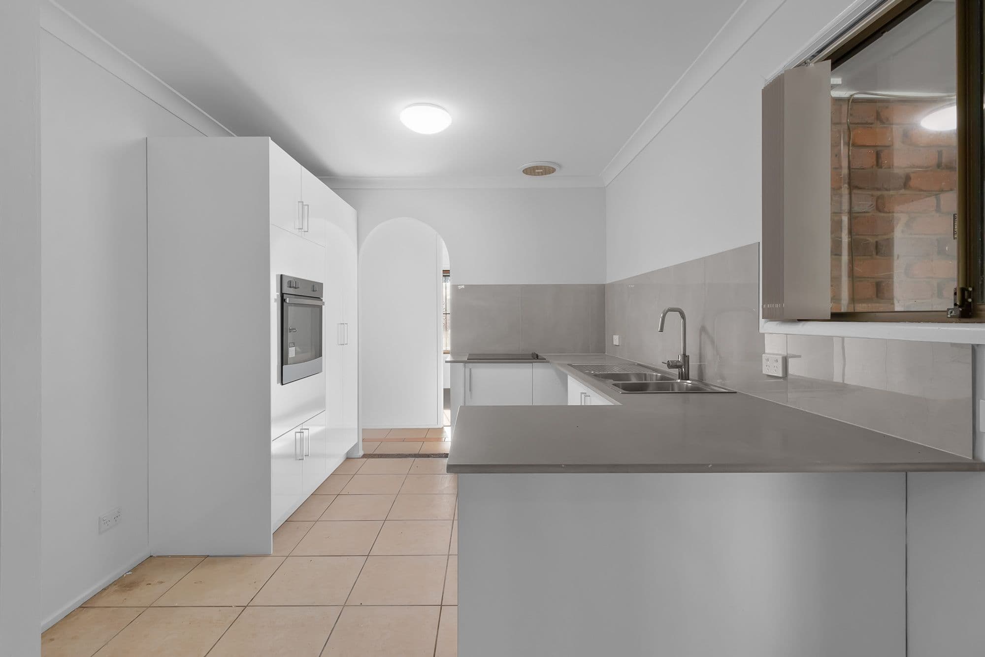 7 Nambung Close, Riverhills QLD 4074, Riverhills - Thumbnail 2