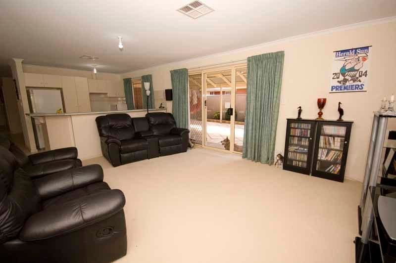10 Sutherland Road, FERRYDEN PARK SA 5010, Ferryden Park - Thumbnail 4