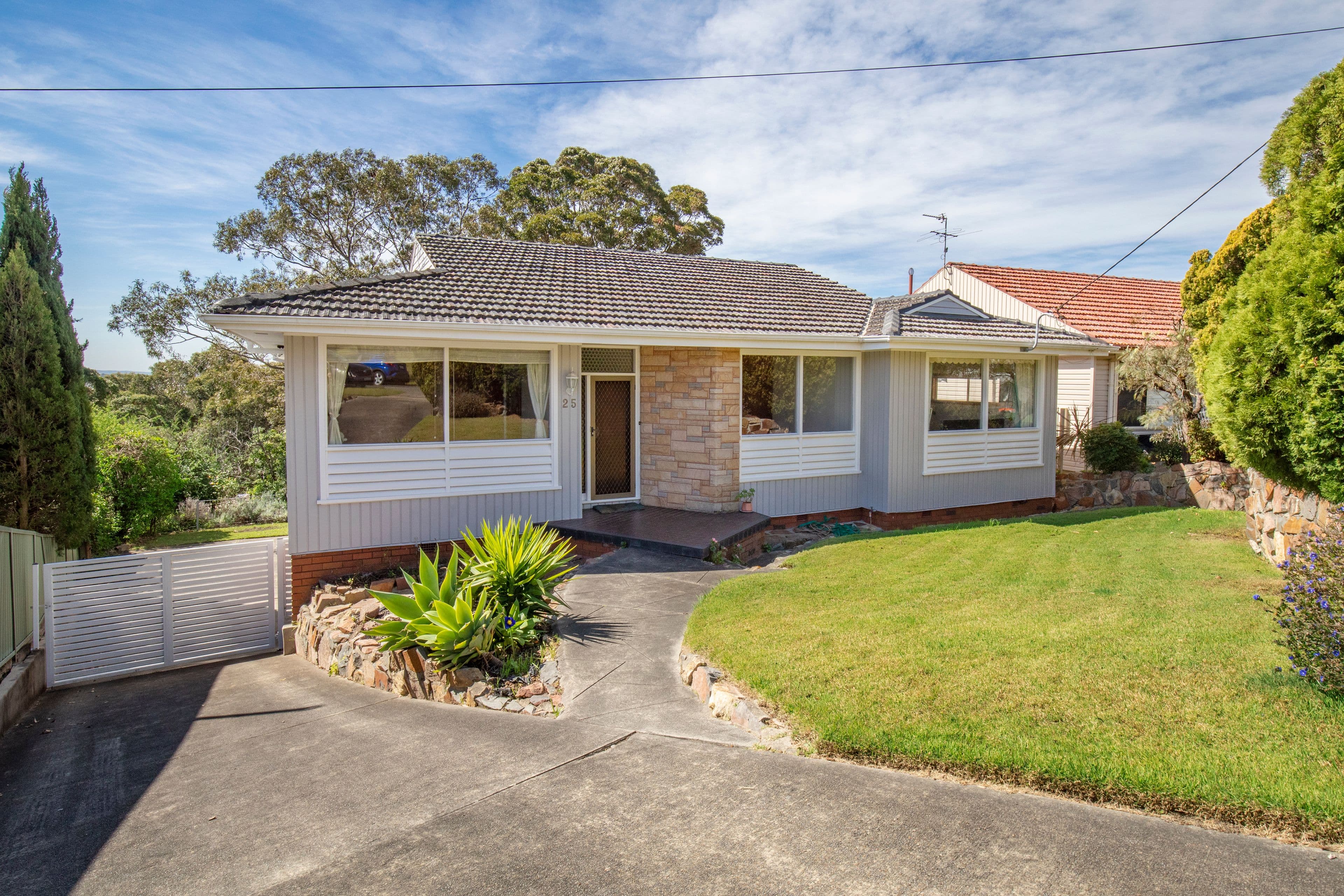 25 Crossland Street, Adamstown Heights NSW 2289, Adamstown Heights - Image 1