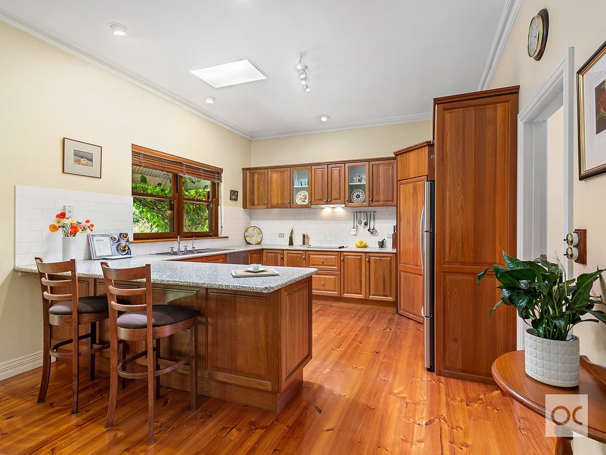 1 Oakwood Court, Heathfield - Thumbnail 3