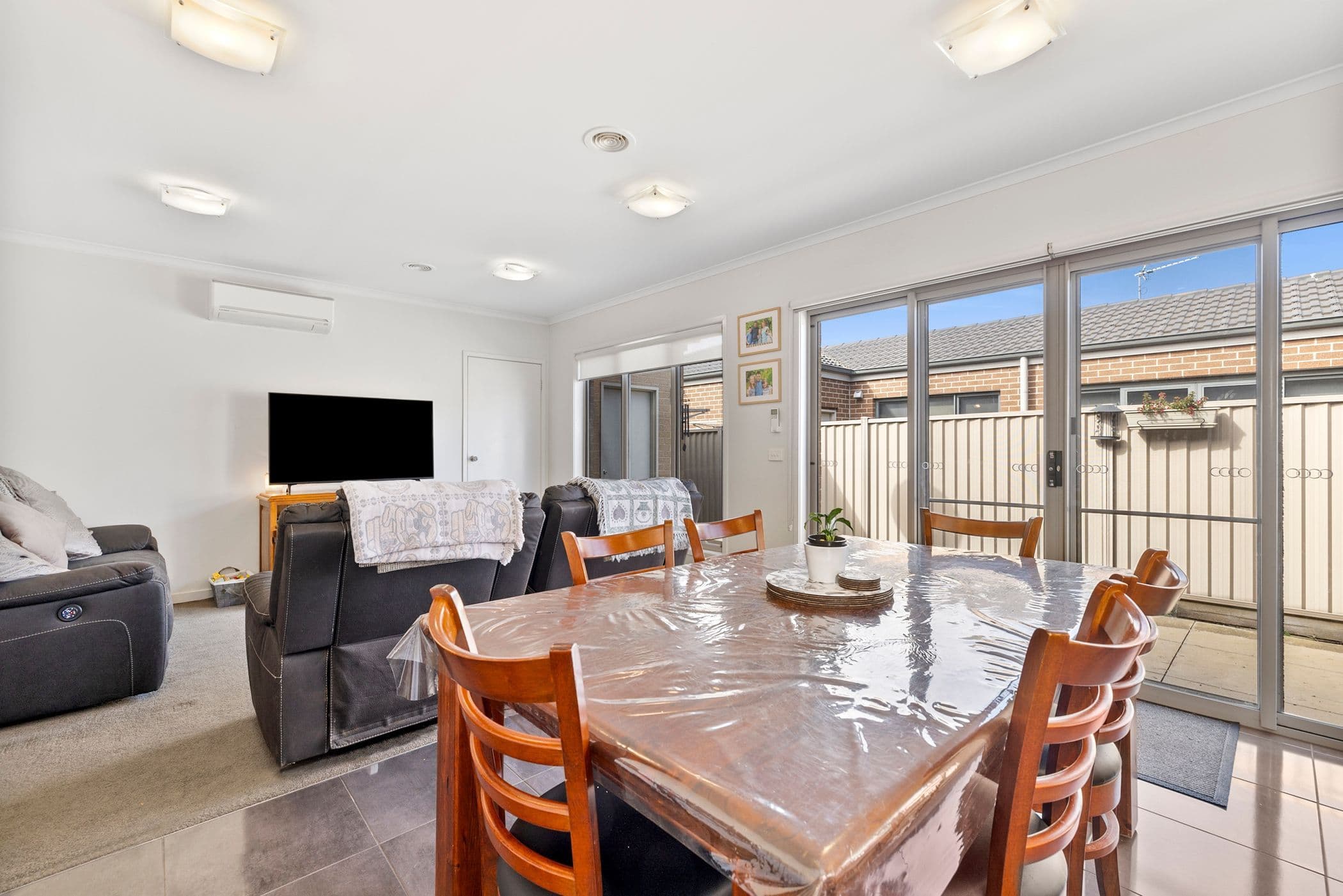 67D Dyson Drive, Alfredton VIC 3350, Alfredton - Thumbnail 2