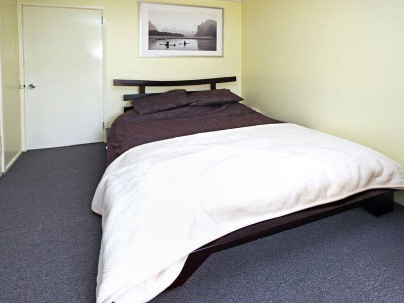 25 Hutcheson Avenue, HIGHTON VIC 3216, Highton - Thumbnail 5