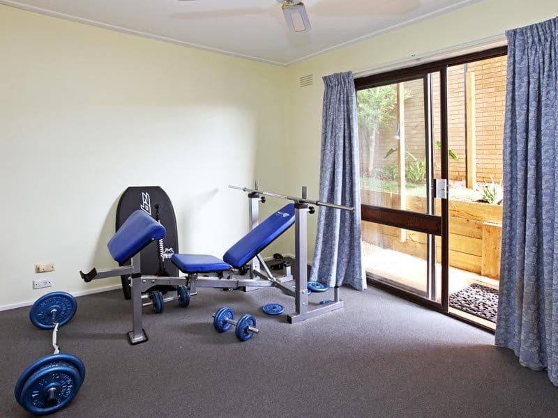 25 Hutcheson Avenue, HIGHTON VIC 3216, Highton - Thumbnail 6