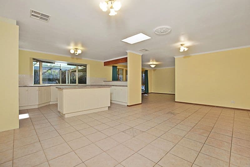 17 Waterford Circuit, SEAFORD RISE SA 5169, Seaford Rise - Thumbnail 3