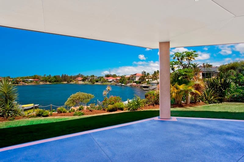 3 Stargazer Place, CLEAR ISLAND WATERS QLD 4226, Clear Island Waters - Thumbnail 2