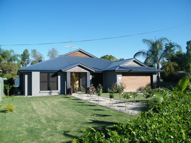 27 Leichhardt Street, CHINCHILLA QLD 4413, Chinchilla - Image 1