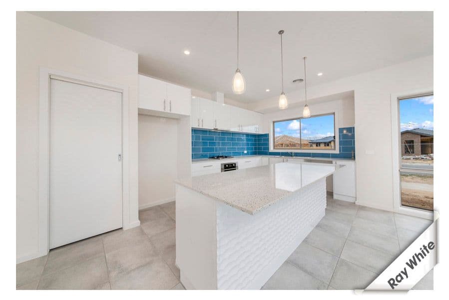 20 Munjuwa Street, Ngunnawal ACT 2913, Ngunnawal - Thumbnail 3