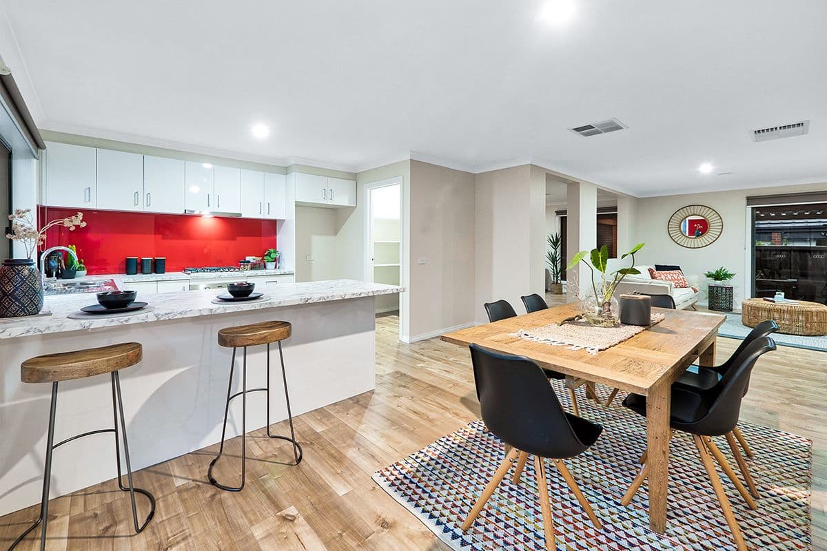 3 Castawellan Street, Lyndhurst VIC 3975, Lyndhurst - Thumbnail 8