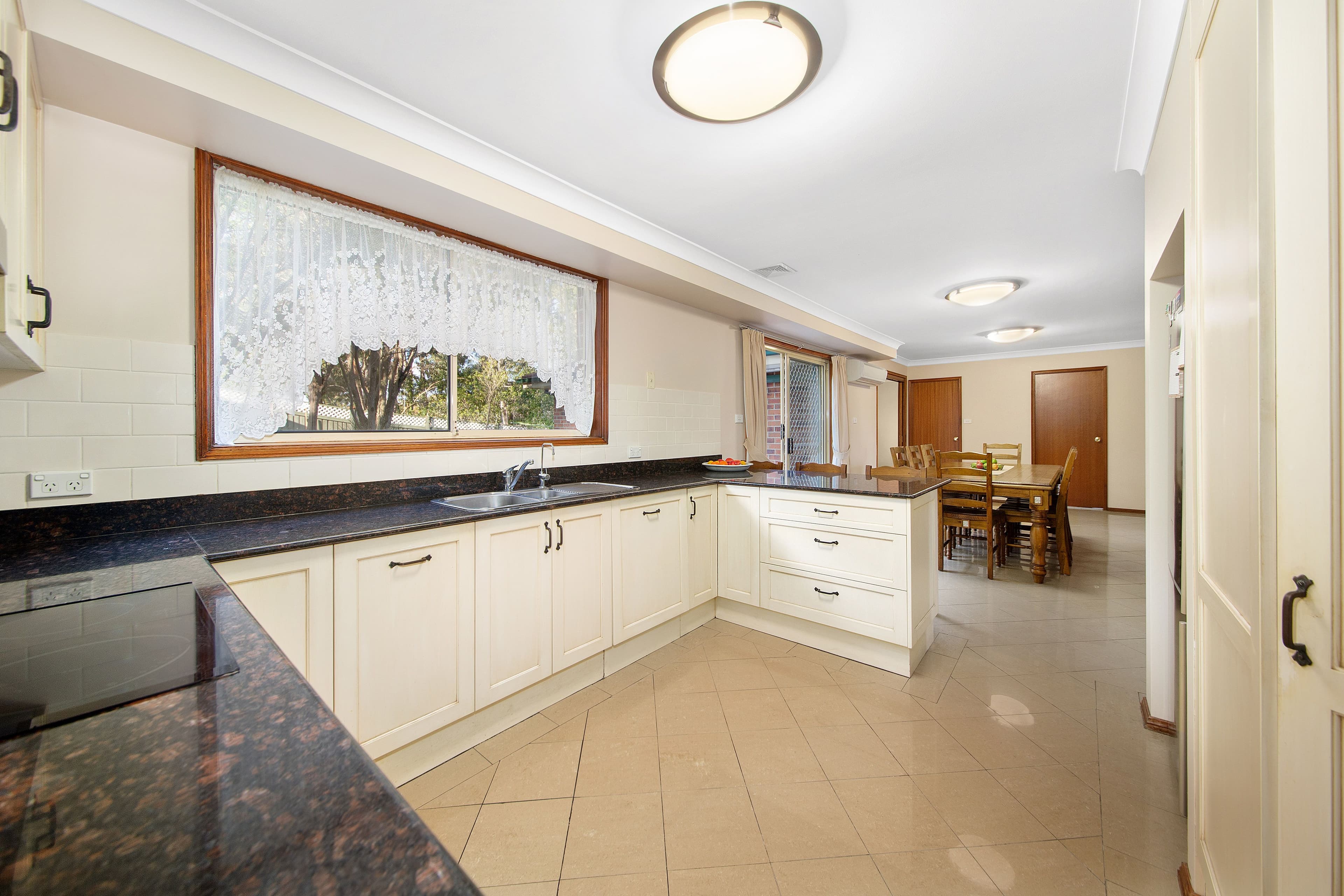 16 Fern Circuit, Menai - Thumbnail 4