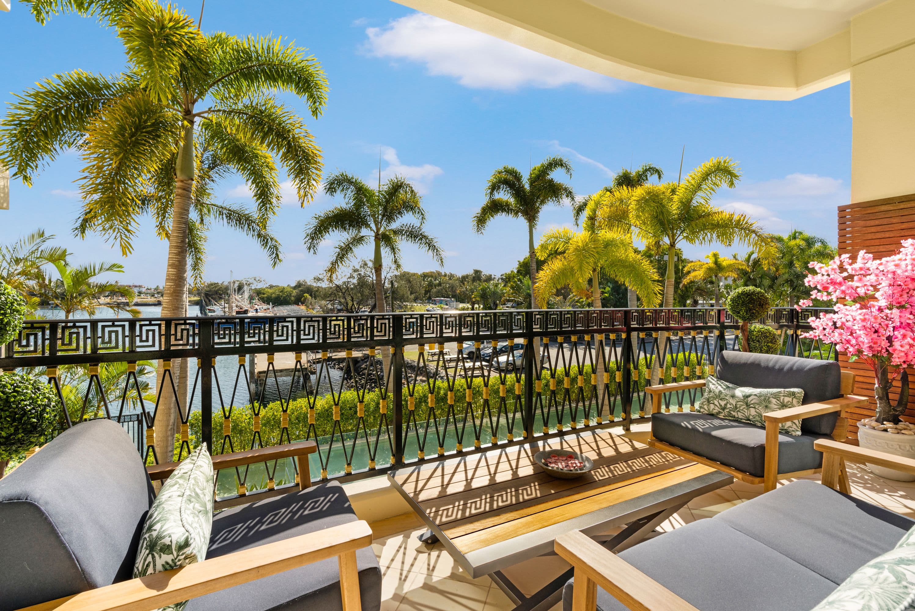94 Seaworld Drive, Main Beach QLD 4217, Main Beach - Thumbnail 4