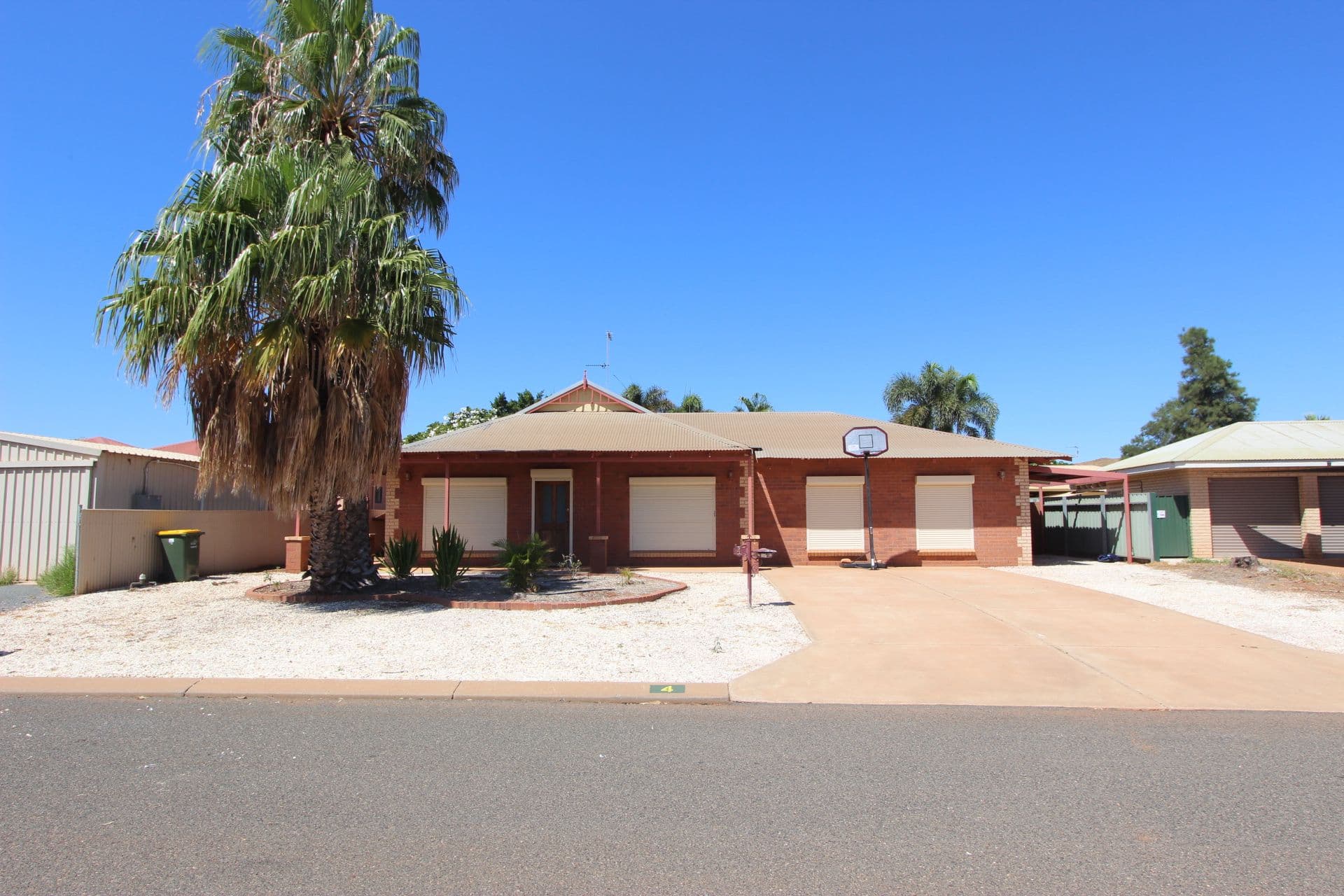 4 Parker Close, Baynton WA 6714, Baynton - Image 1