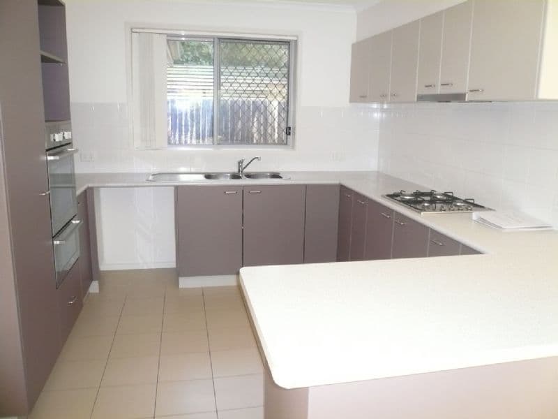 20 McCrae Street, QUEANBEYAN NSW 2620, Queanbeyan West - Thumbnail 7