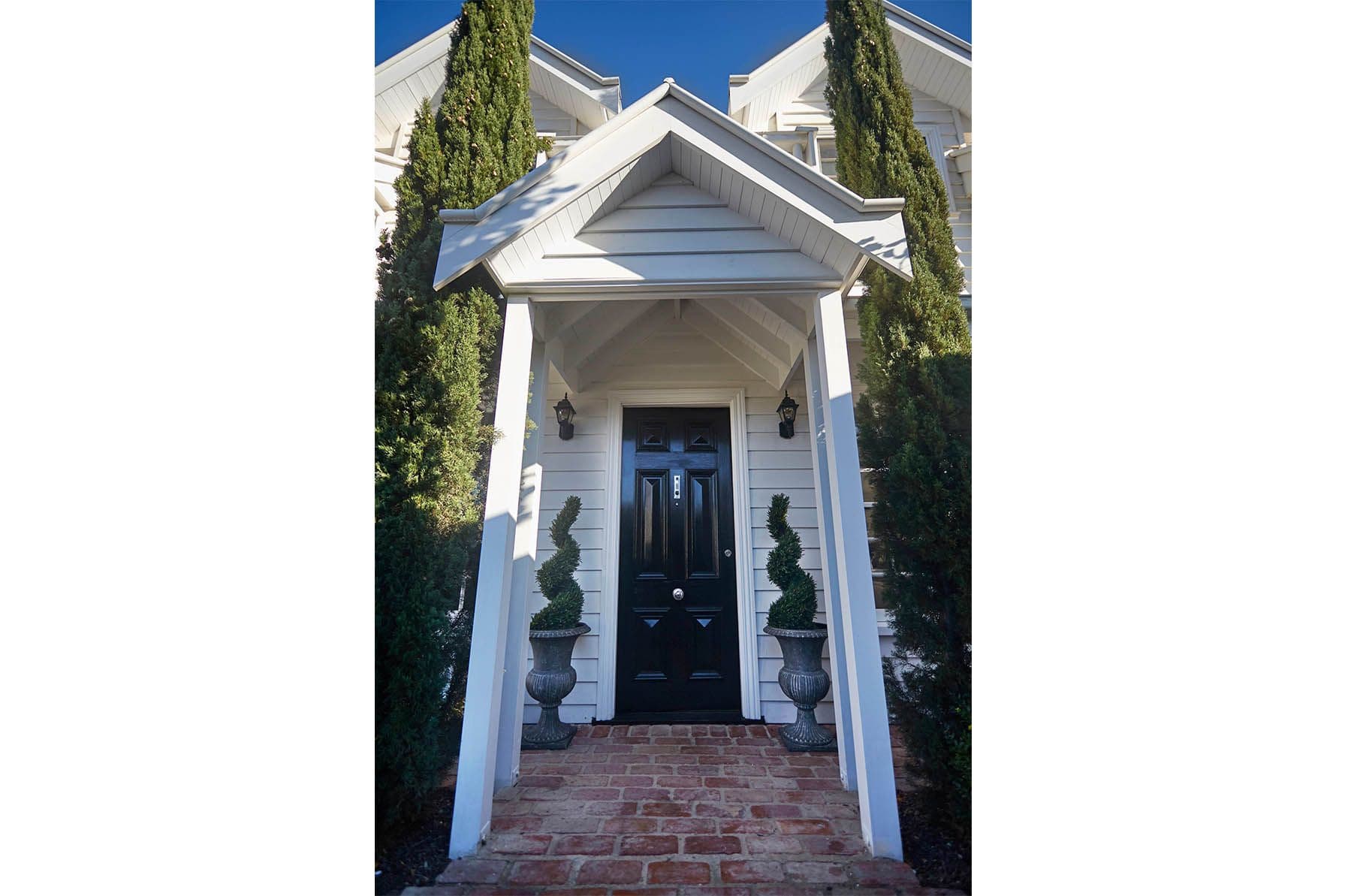106 Crookston Road, Reservoir VIC 3073, Reservoir - Thumbnail 2