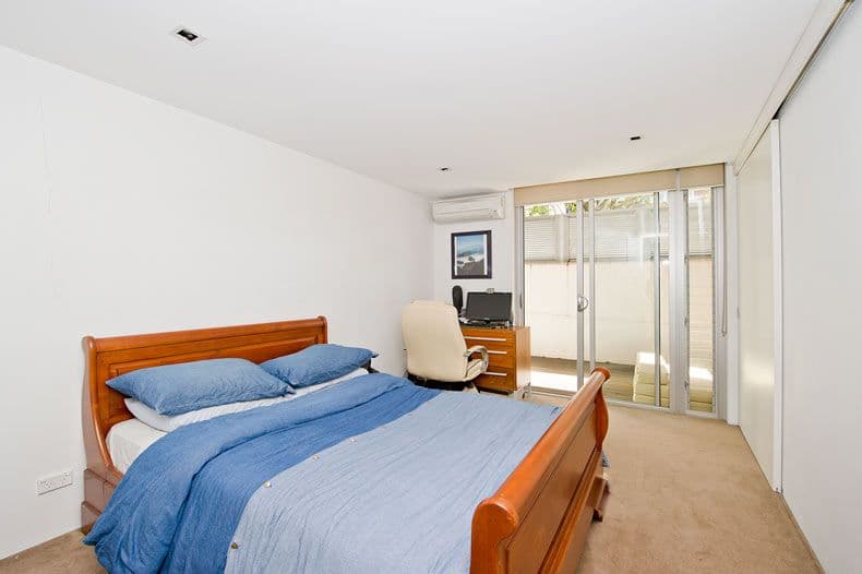 2 Towns Road, ROSE BAY NSW 2029, Rose Bay - Thumbnail 2
