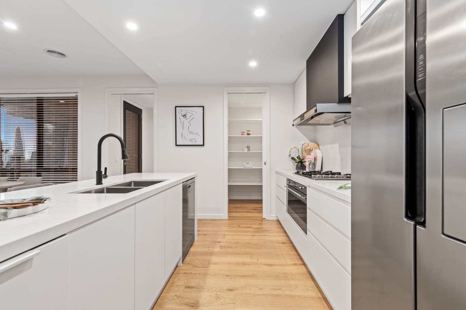25 Northcote Circuit, Burwood East VIC 3151, Burwood East - Thumbnail 6