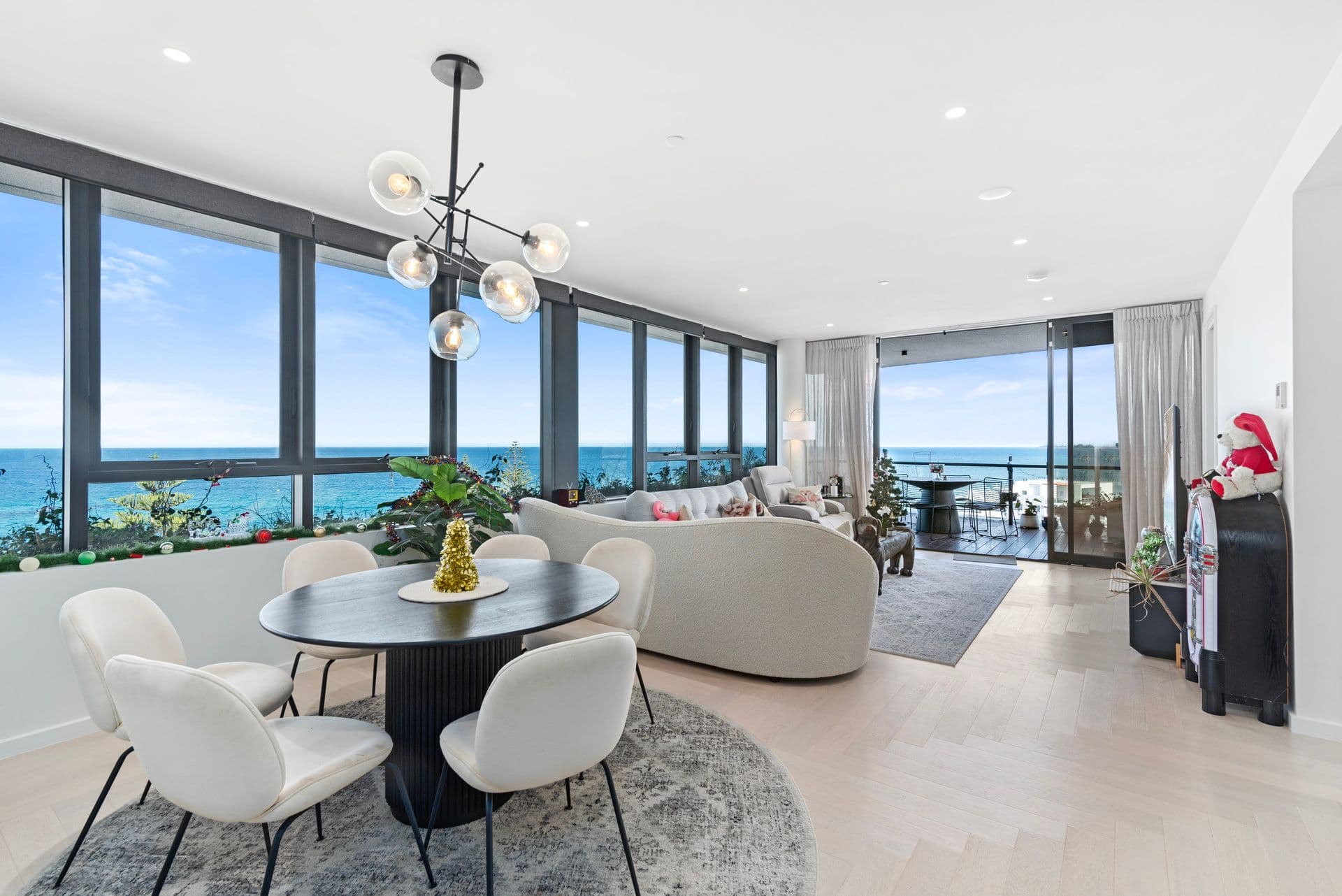 1328 Gold Coast Highway, Palm Beach QLD 4221, Palm Beach - Thumbnail 4