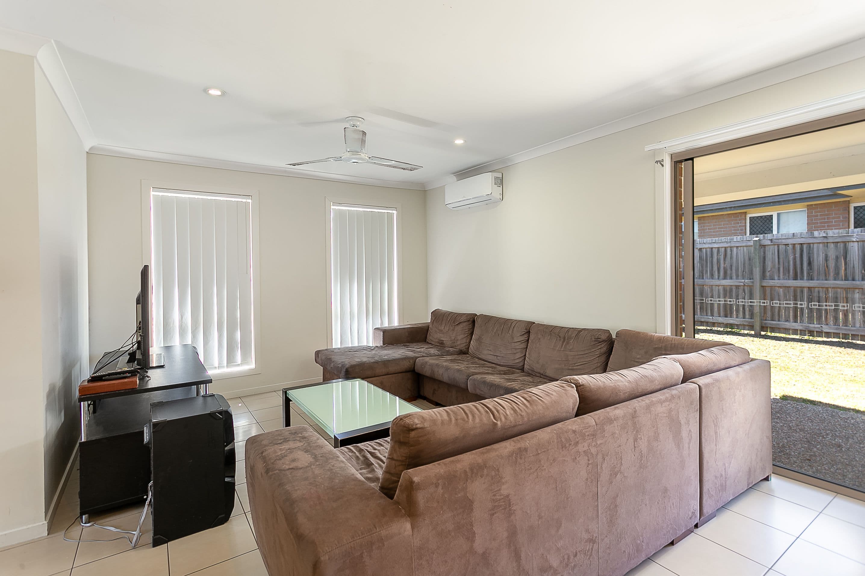 15 Huntley Crescent, Redbank Plains QLD 4301, Redbank Plains - Thumbnail 7