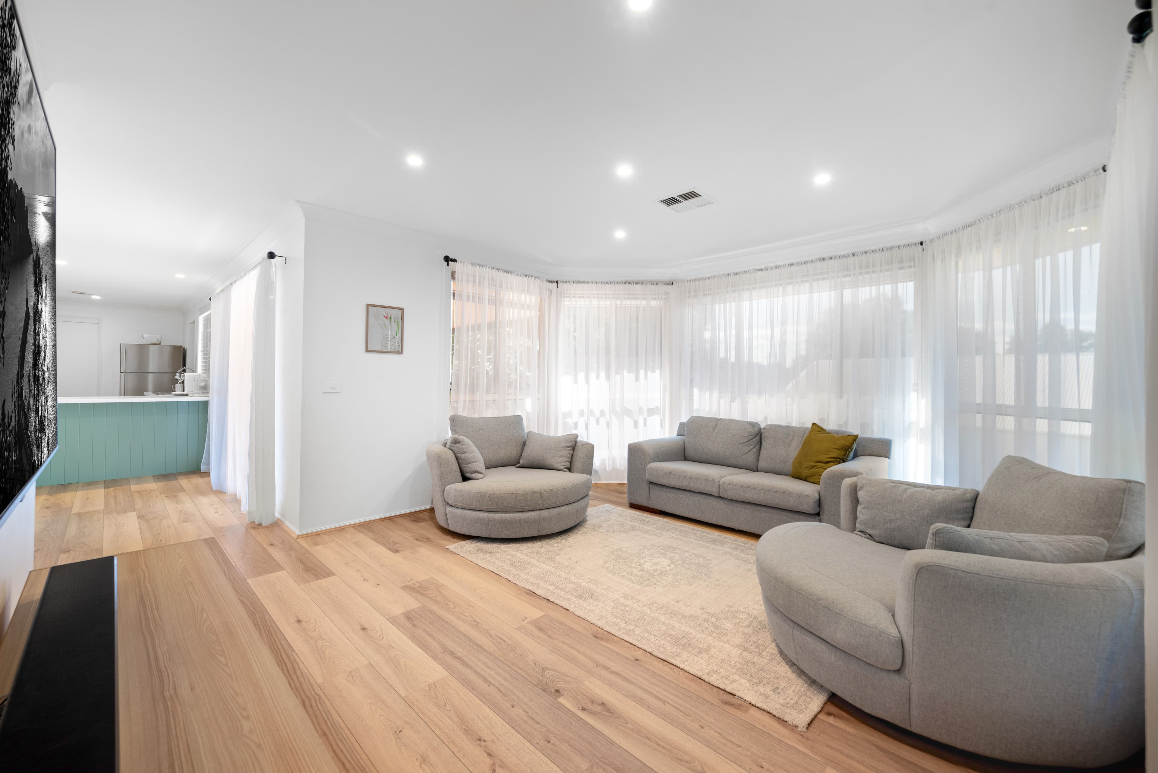 10 Kennedia Place, Mount Annan NSW 2567, Mount Annan - Thumbnail 6