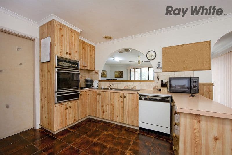 58 Fitzroy Street South, ALTONA MEADOWS VIC 3028, Altona Meadows - Thumbnail 2