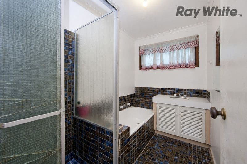 58 Fitzroy Street South, ALTONA MEADOWS VIC 3028, Altona Meadows - Thumbnail 4